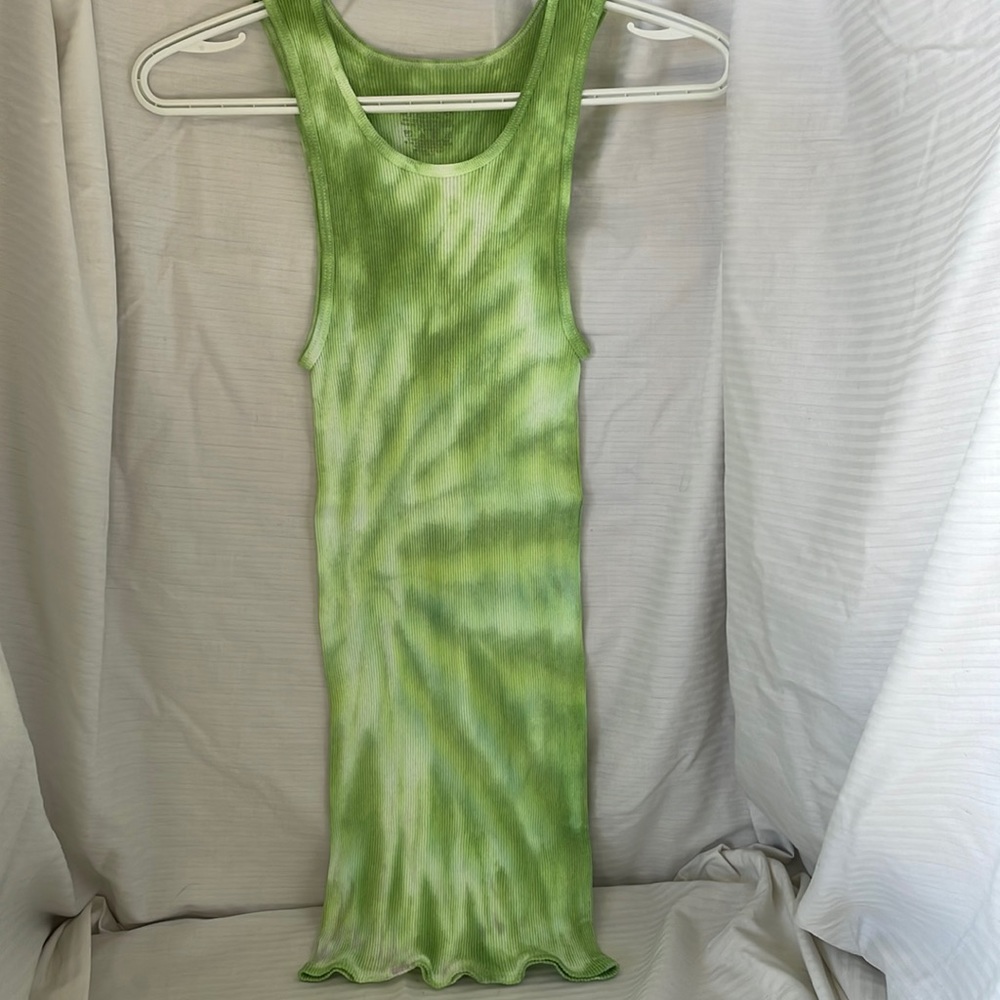 Tie dyed fruit of the loom tank top green swirl